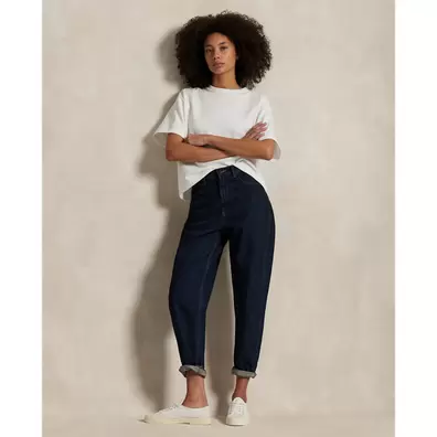 Curved Tapered Jean