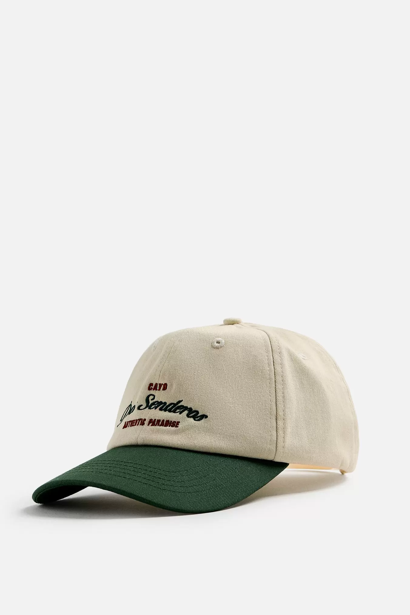CASQUETTE AVEC BRODERIE EN CONTRASTE