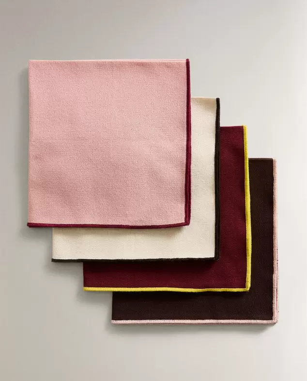 LOT SERVIETTES DE TABLE COTON SURPIQÛRE (LOT DE 4) X COLLAGERIE