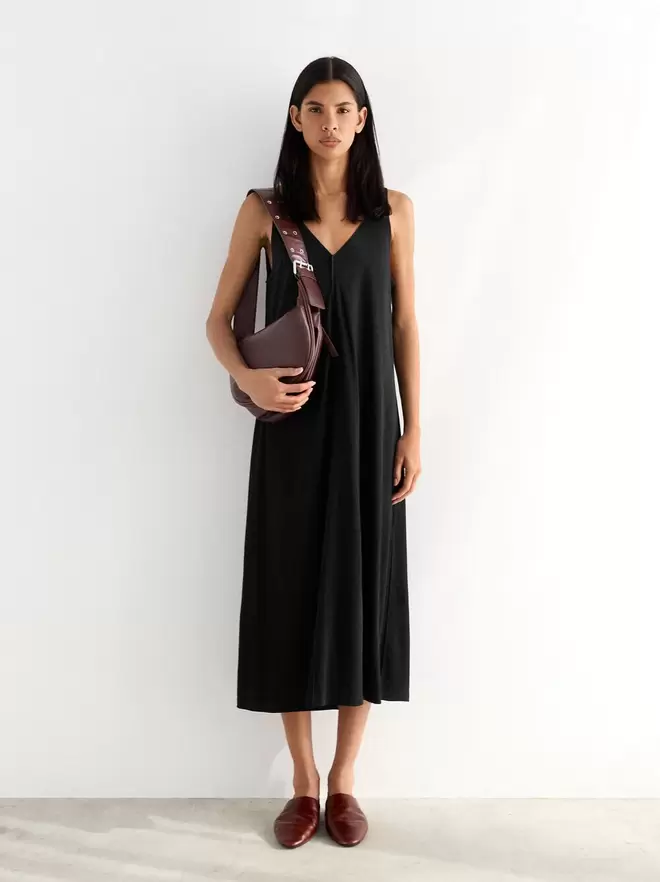 Robe midi à bretelles