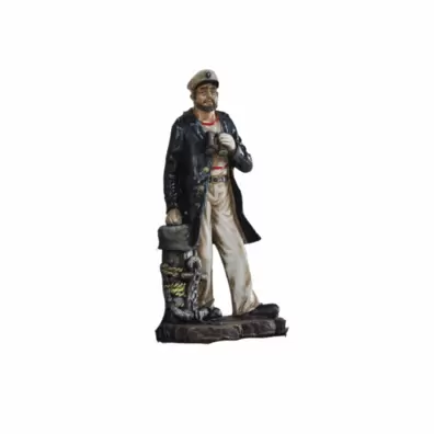 SCULPTURE CAPTAIN MARIN