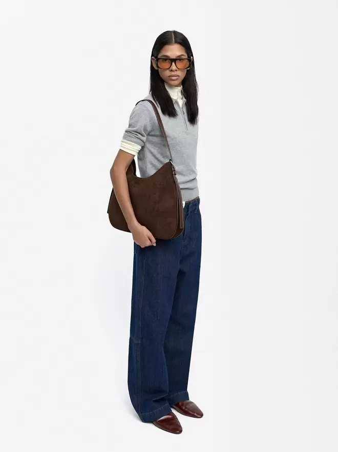 Shoulder bag with texture