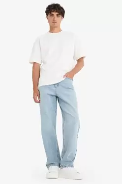 Pantalon Jean baggy à jambes droites