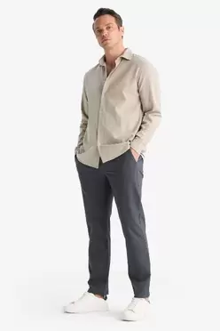 Pantalon chino droit à poches Coupe régulière