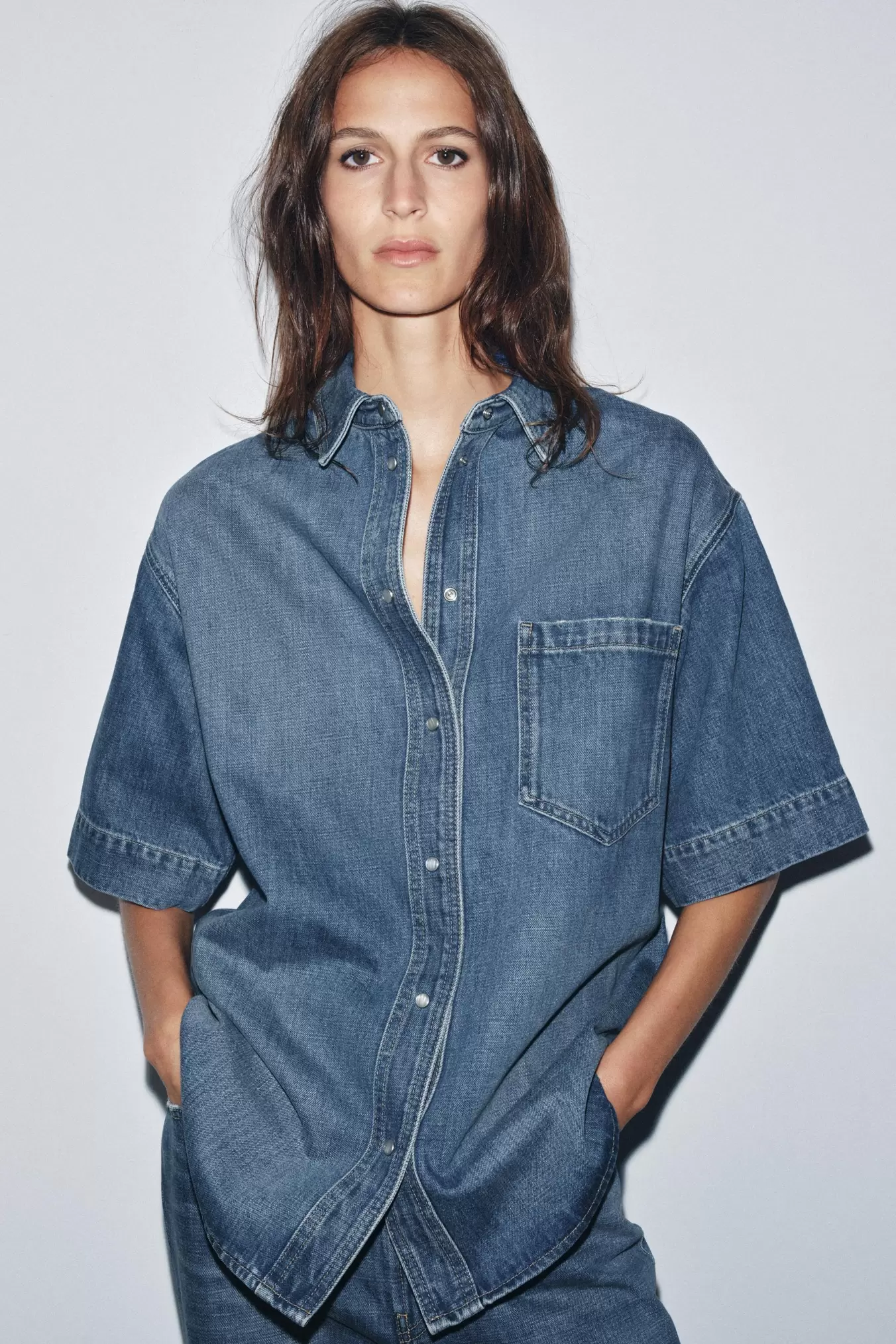 CHEMISE EN JEAN À MANCHES COURTES ZW COLLECTION