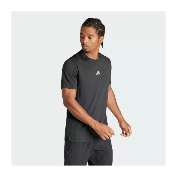 D4T HR TEE          BLACK