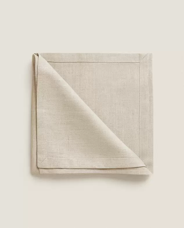 LOT DE SERVIETTES DE TABLE EN LIN UNI
