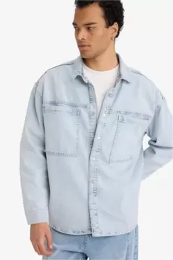 Chemise en jean oversize à manches longues