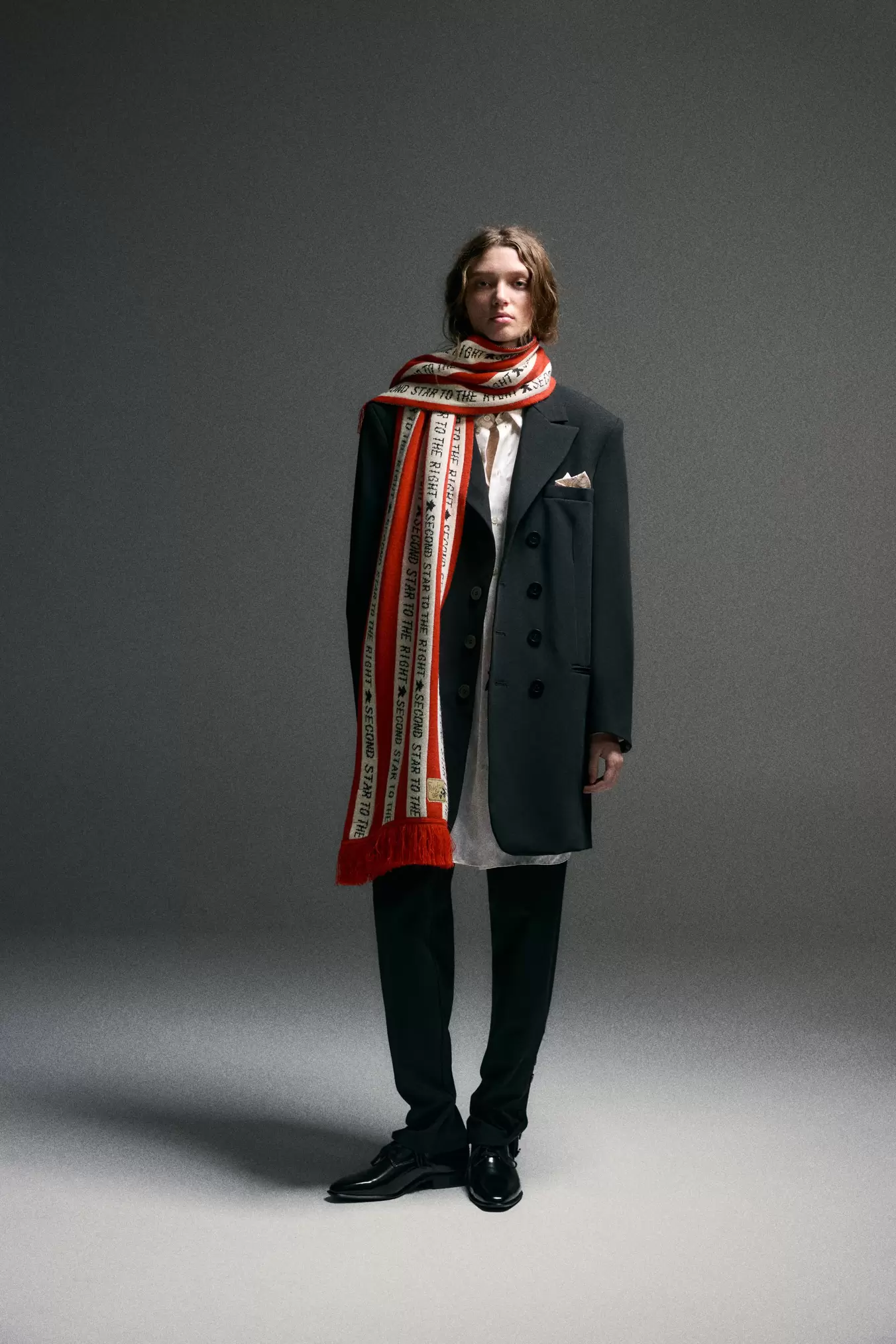 PANTALON COUPE BALLON HARRY LAMBERT FOR ZARA X DISNEY