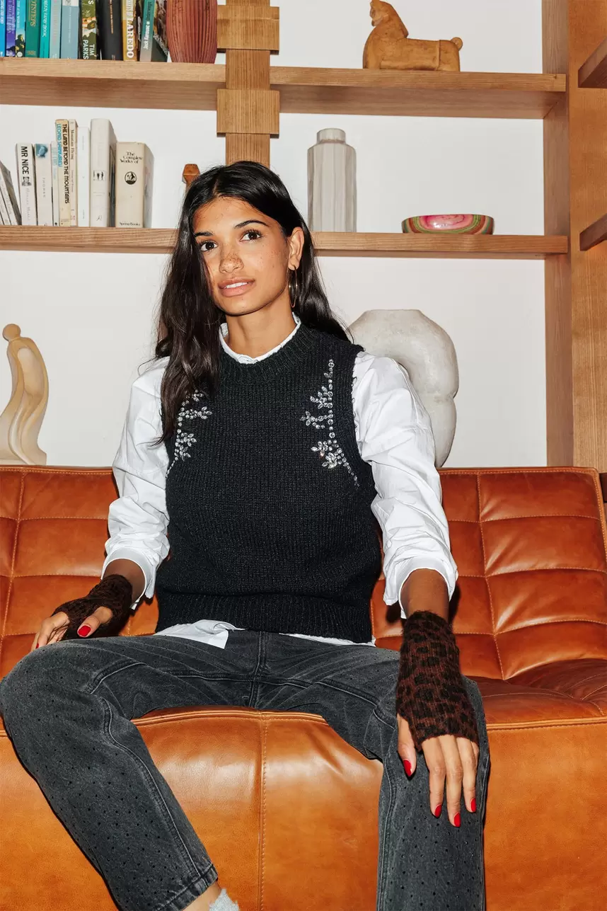 Pull sans manches à strass