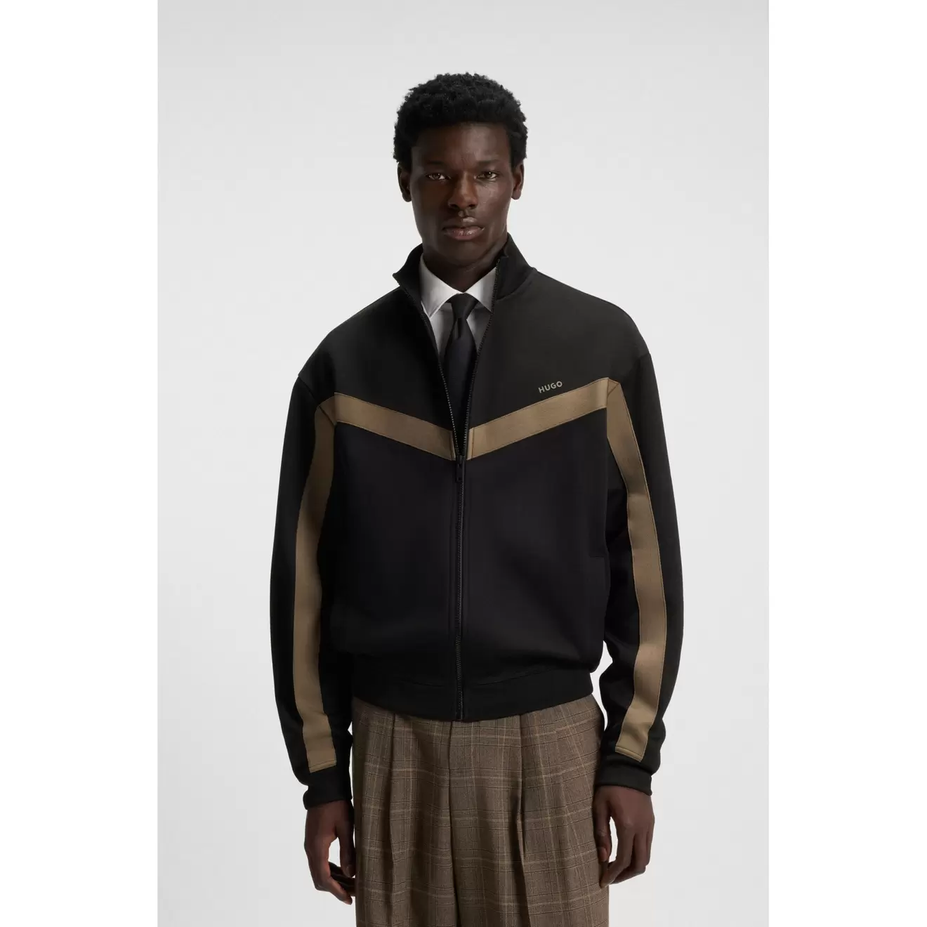 Sweat zippé à bande chevron, coupe décontractée