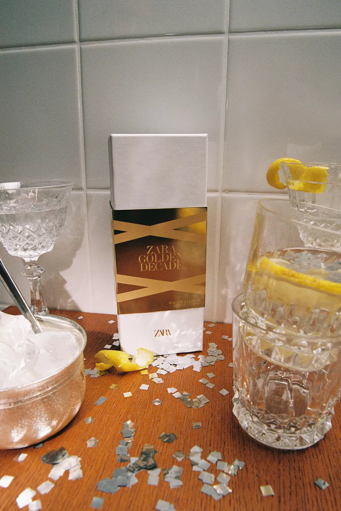 GOLDEN DECADE LIMITED EDITION EDP 80 ML (2.71 FL. OZ).