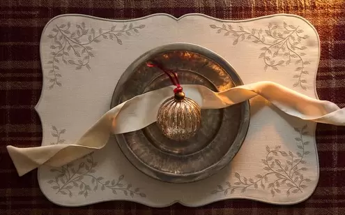 SET DE TABLE LIN BRODERIE VÉGÉTALE