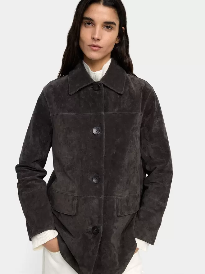 Veste en cuir avec des boutons