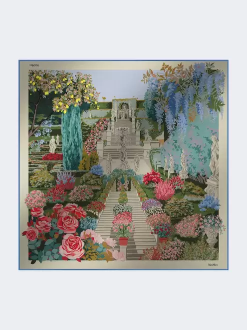 Oversized scarf in printed silk and wool