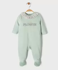 Pyjama en velours à pont-dos et col volanté bébé