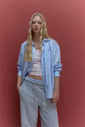 Chemise rayée oversize détail cravate