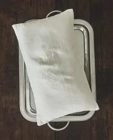 COUSSIN LIN BORD FESTONNÉ