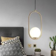 Lampes suspendues ovales dorées boule Blanche E27