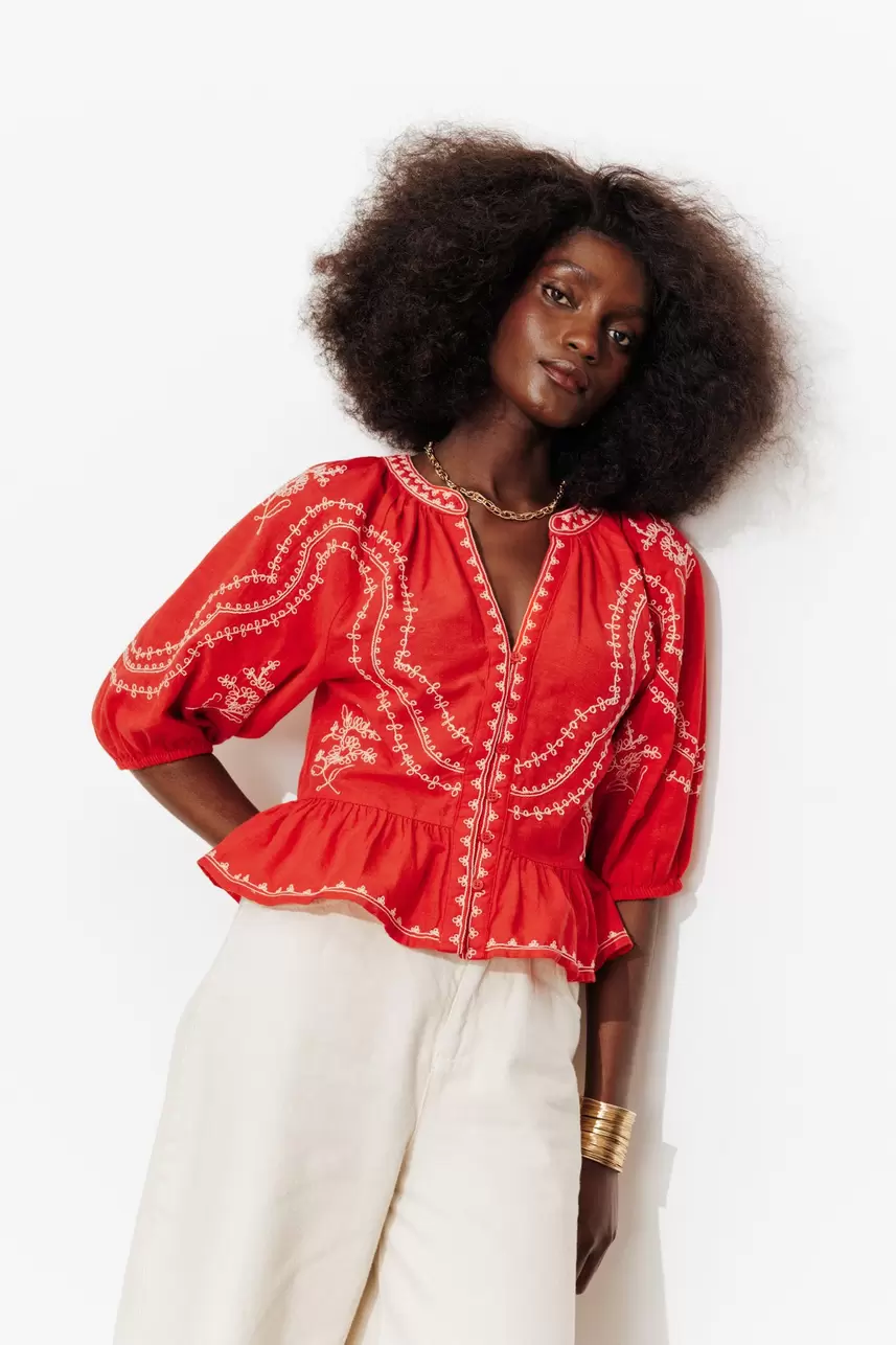 Blouse folk brodée Femme