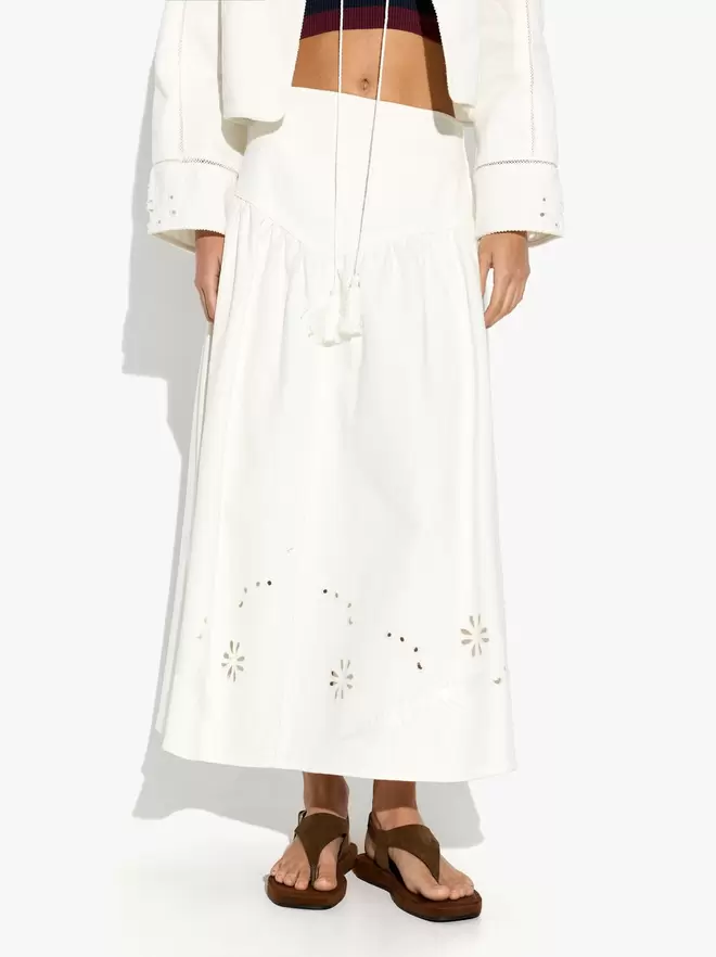 Jupe denim avec broderies ajourées 100% coton