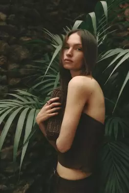 Natural effect handbag