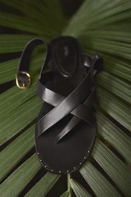 Strap flat slider sandals
