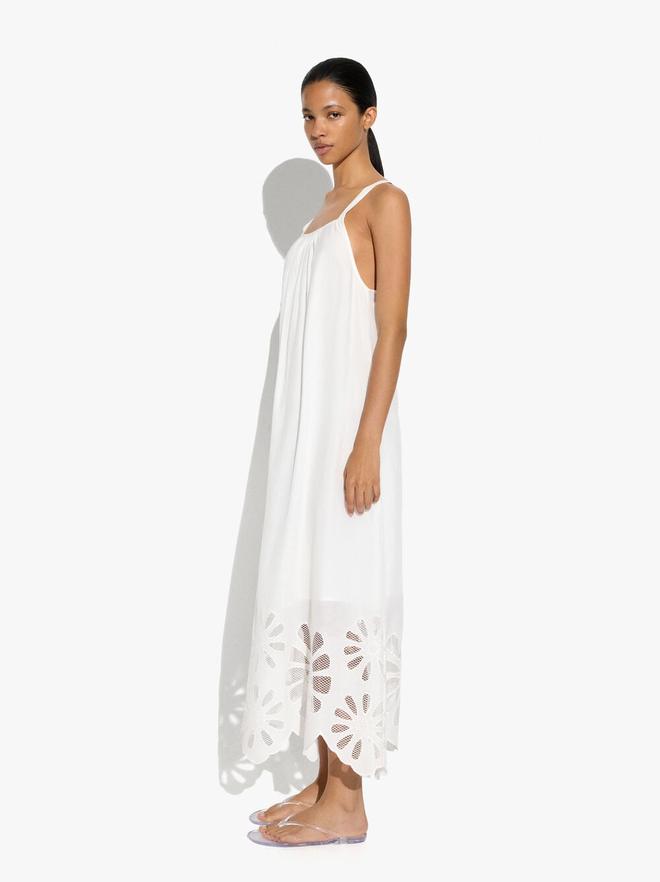 Robe fleurs avec broderie perforée avec 100% coton