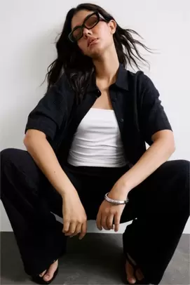 Chemise noire à carreaux à manches courtes Coupe régulière