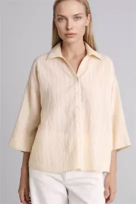 Chemise rayée à manches mi-longues