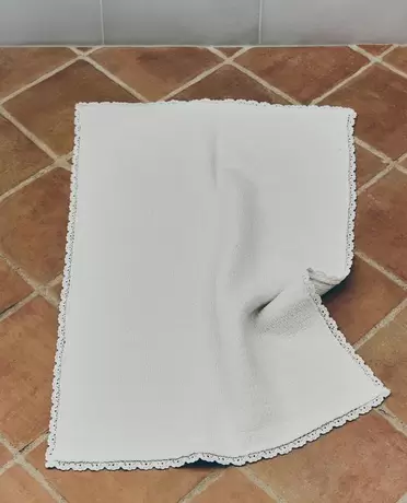 TAPIS DE BAIN CROCHET