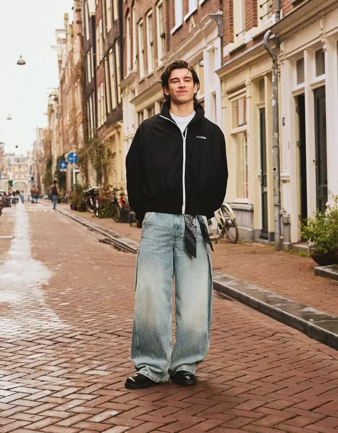 Jean barrel fit