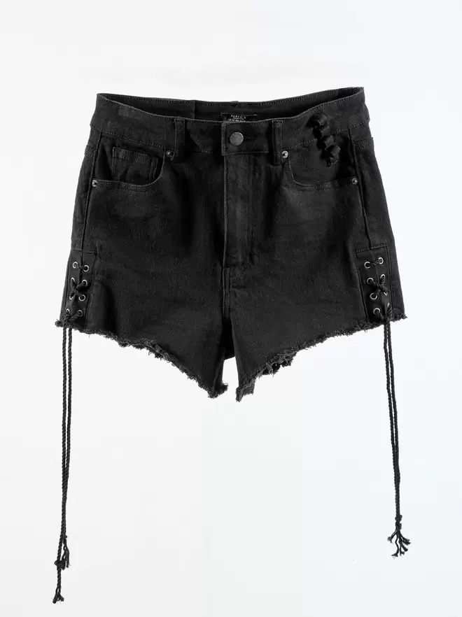 Short en denim avec tressage