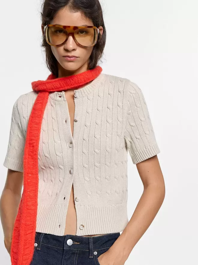 Cardigan en maille avec effet tressé