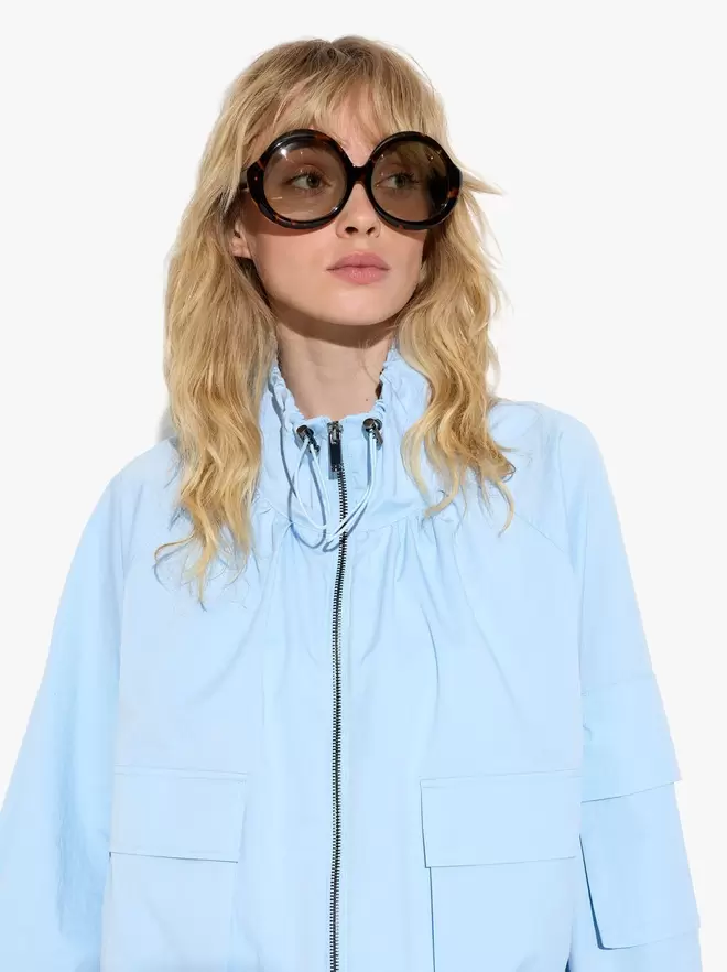 Veste avec poches et col montant