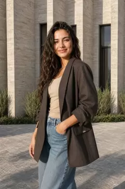VESTE À MANCHES RETROUSSÉES