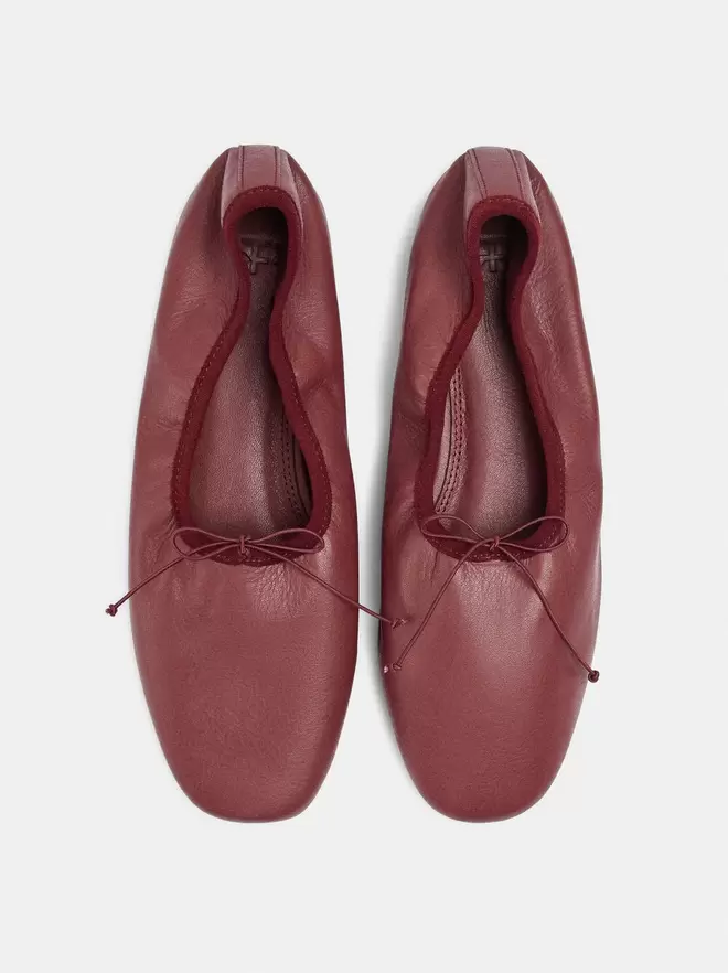 Ballerines en cuir avec élastique