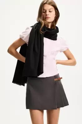 Fine plain scarf