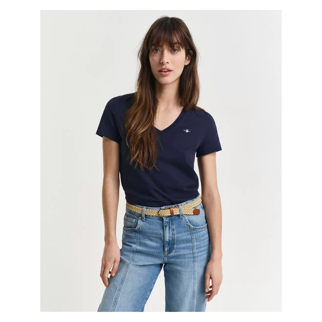 T-shirt à col en V avec bouclier