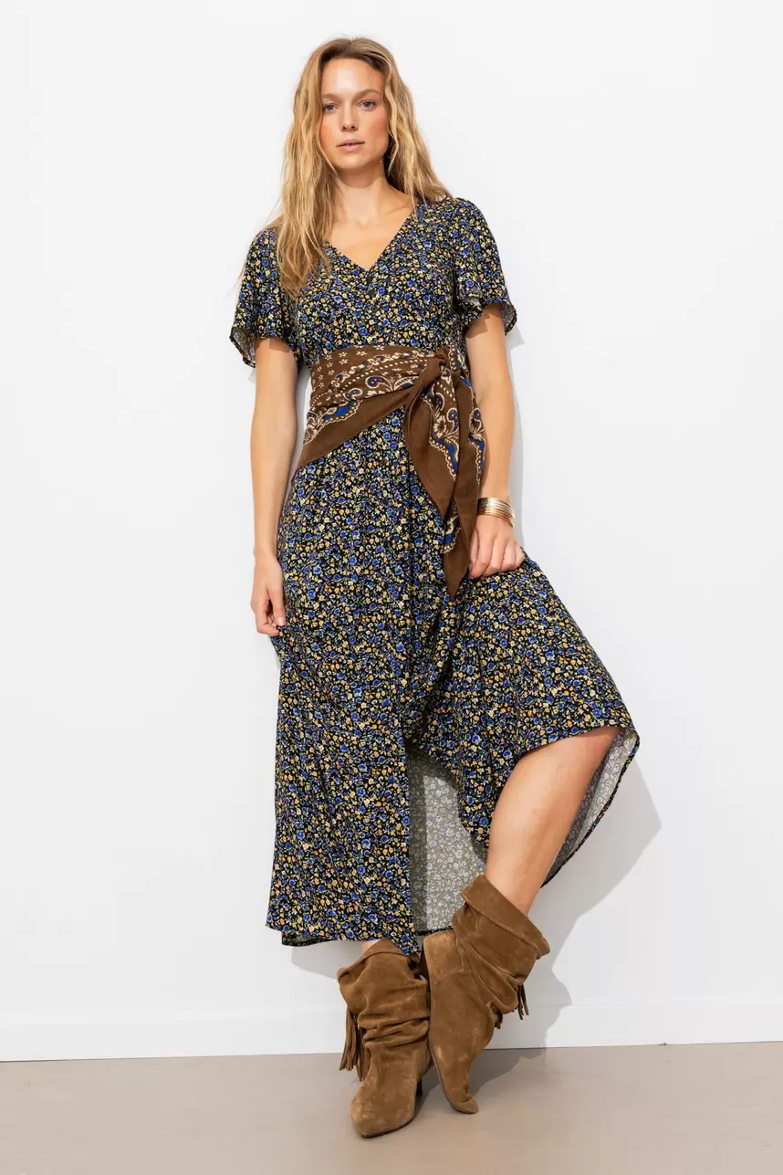 Robe courte brodée Femme