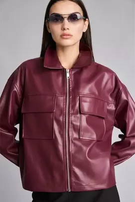 Chemise en similicuir à col chemise et manches longues Coupe régulière