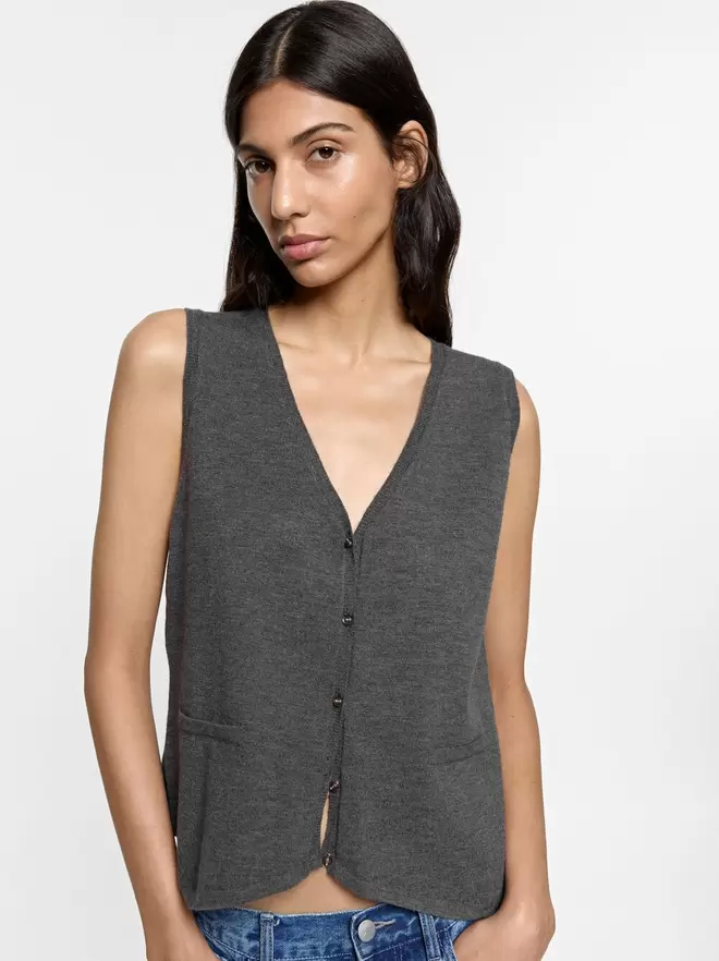 Gilet en maille avec poches
