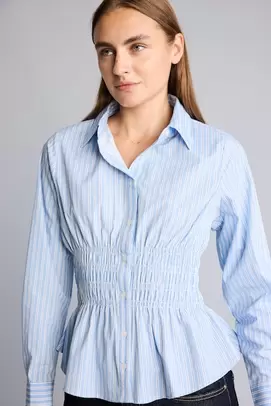 Chemise rayée 100% coton ajustée à manches longues en popeline