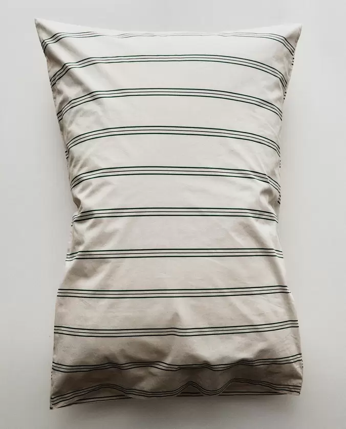 TAIE D'OREILLER RAYURES PERCALE (300 FILS)