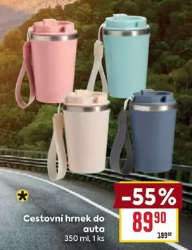 Cestovní hrnek do auta