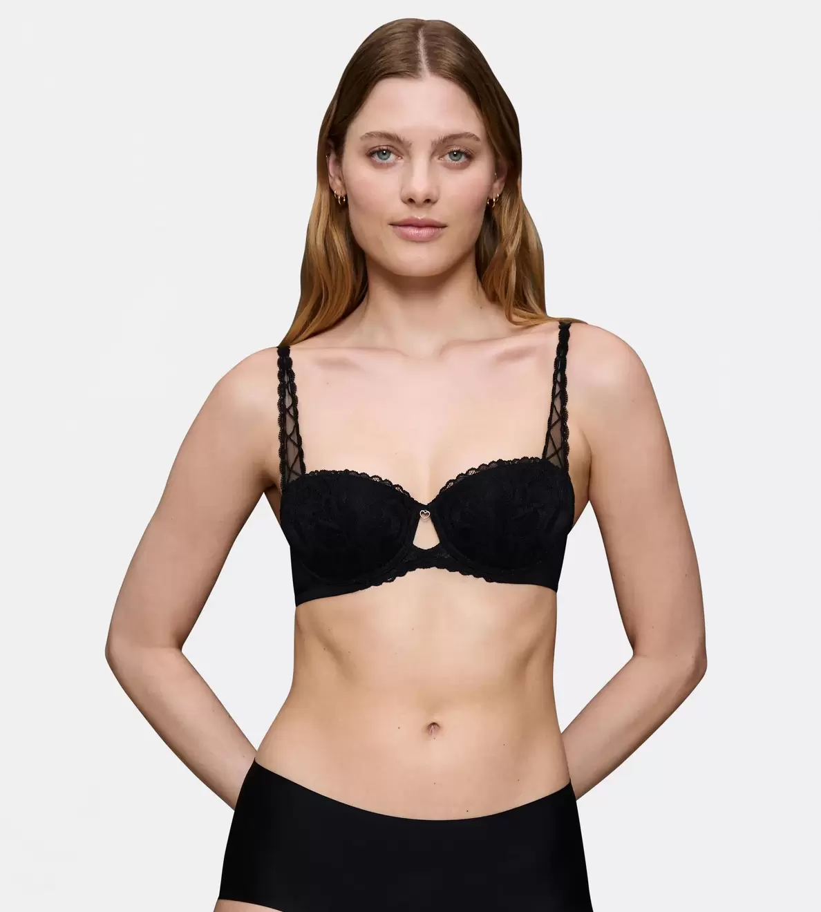 BODY MAKE-UP ILLUSION LACE