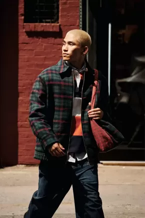 Tommy Hilfiger katalog v Ostrava | Tommy Hilfiger leták | 2025-10-21T00:00:00.000Z - 2025-10-26T00:00:00.000Z
