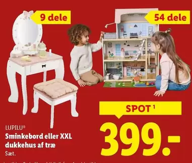 Sminkebord eller XXL dukkehus af træ