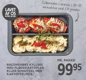 Baconsvøbt kylling med flødekartofler eller schnitzel med kartoffelmos