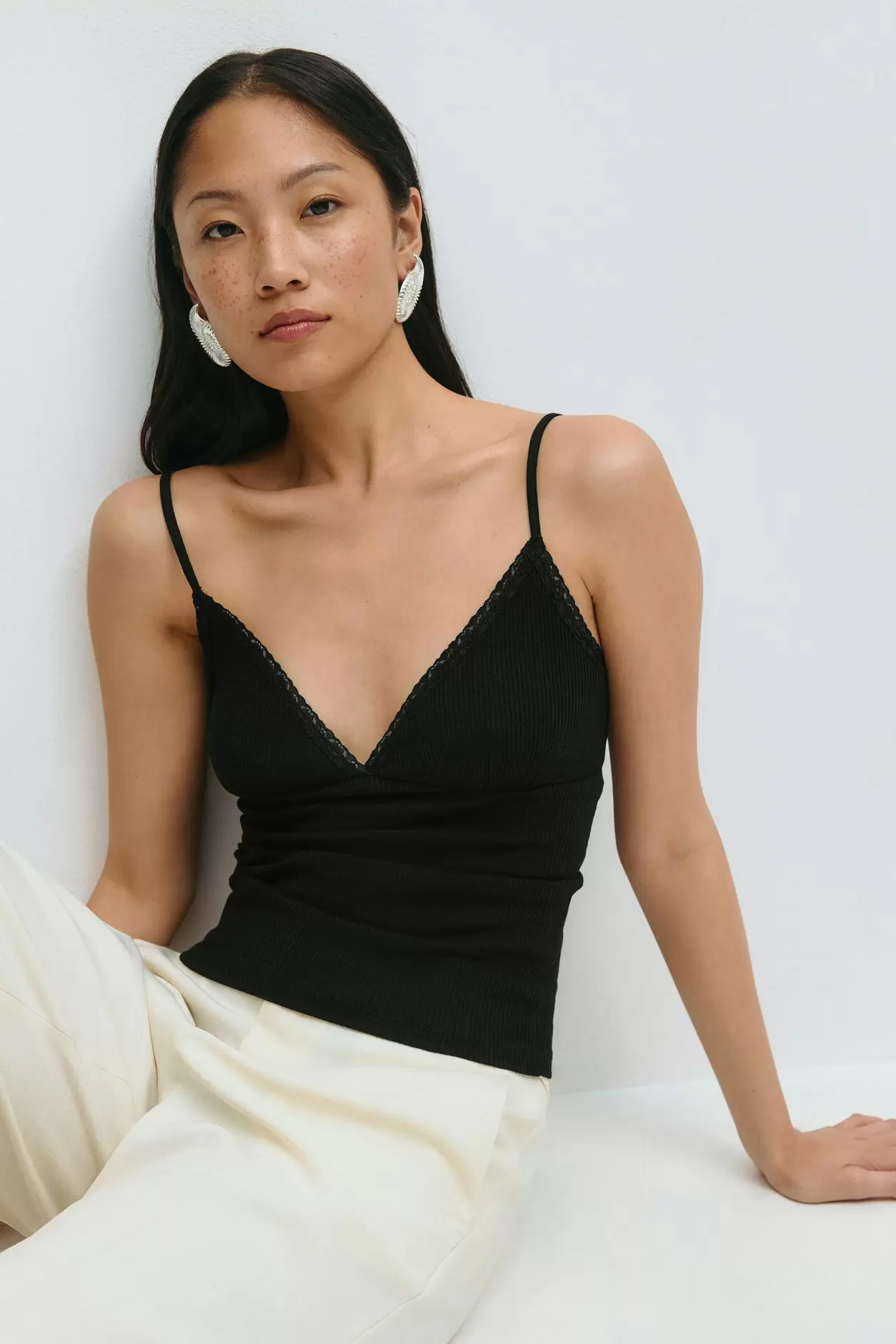 Lace detail singlet
